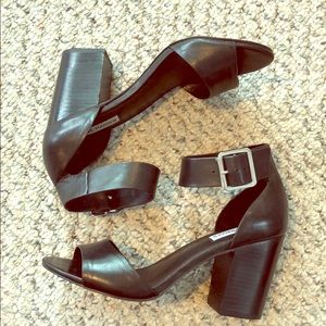 Size 8 Black Steve Madden Sandal Heels Shoes